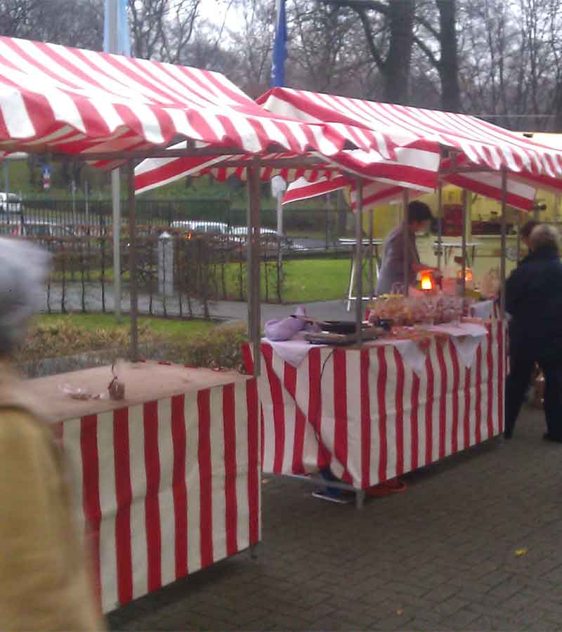 Marktstand nostalgisch groß 