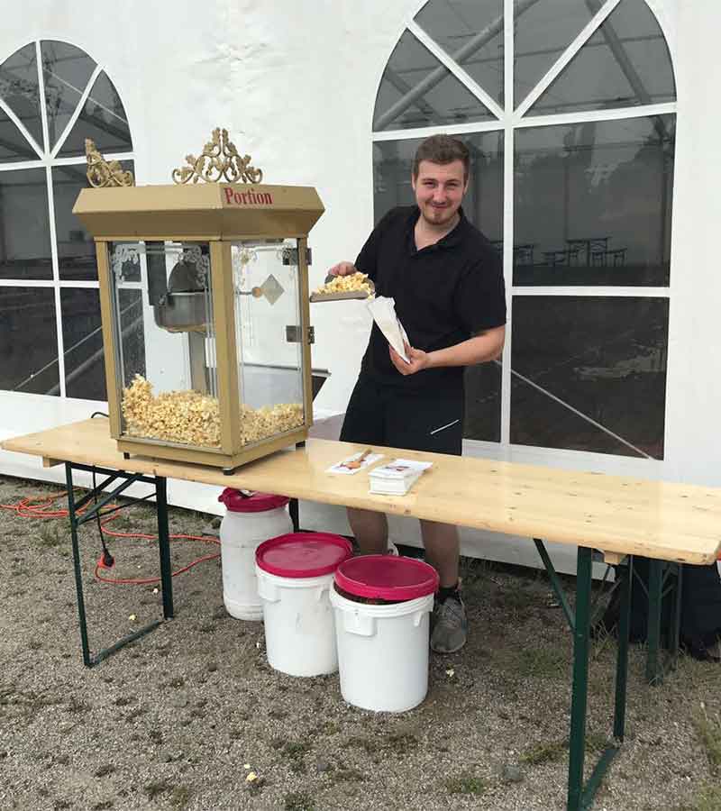 Popcornmaschine mit 200 Portionen 